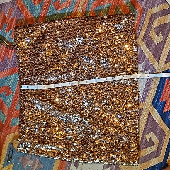 NWOT Gold silver sequin mini skirt M - Picture 5 of 5